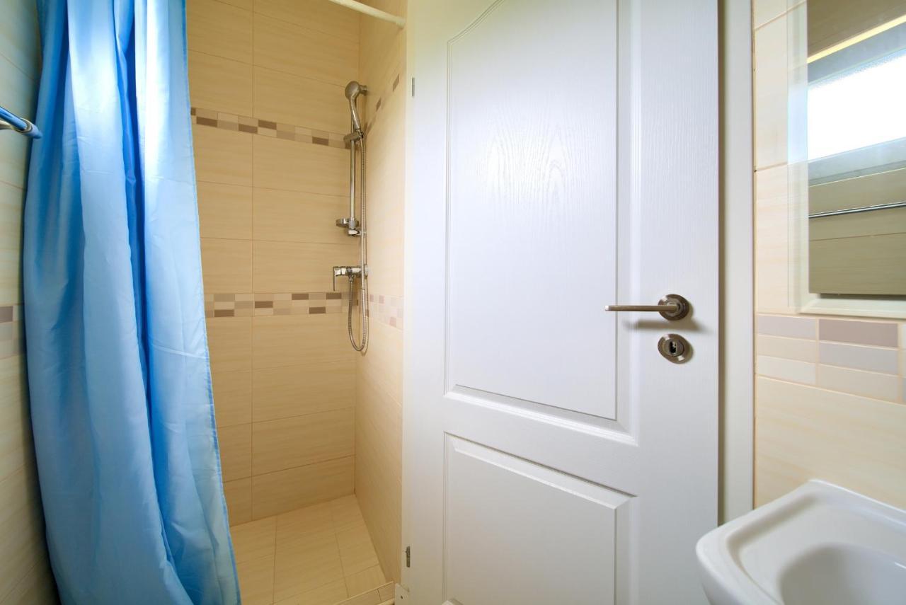 Malinska -Krk Apartamento Exterior foto
