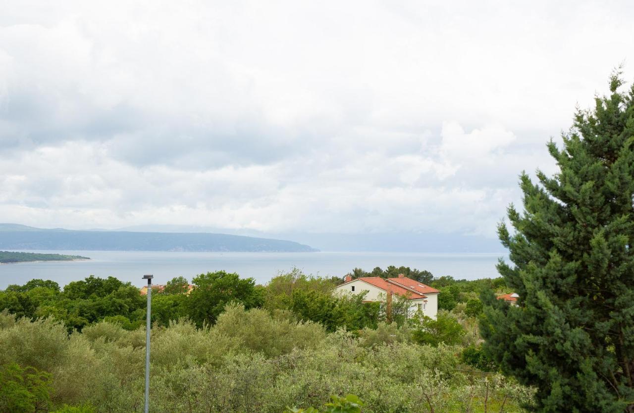 Malinska -Krk Apartamento Exterior foto