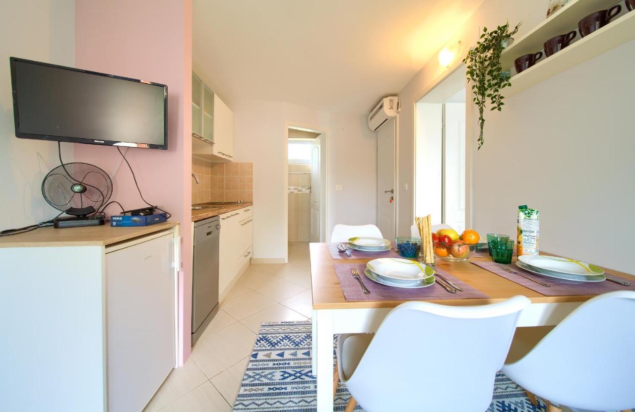 Malinska -Krk Apartamento Exterior foto